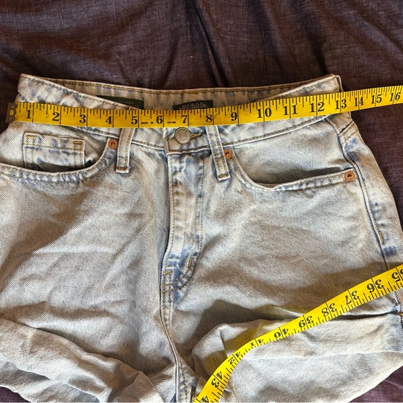 Wild Fable Blue Jean Shorts High-Waisted Relaxed Fit size 0/25 - Picture 2 of 6
